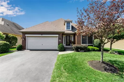 124 Haverford Ln, Amherst, NY 14221