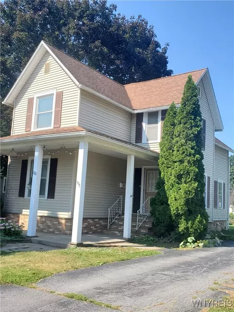 1120 S Main St, Shelby, NY 14103
