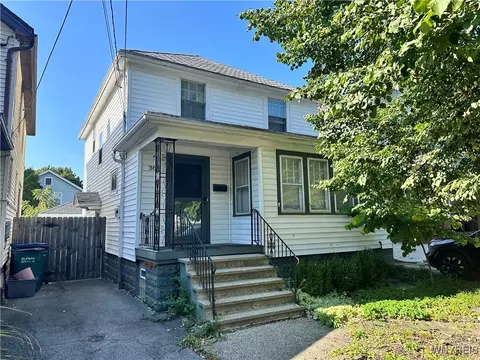 36 Robins St, Buffalo, NY 14220