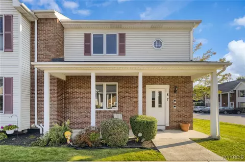 4 Keph Dr #7, Amherst, NY 14228