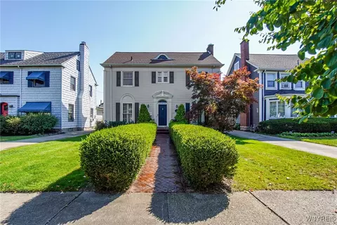 111 Winston Rd, Buffalo, NY 14216