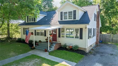 3048 Main St, Caledonia, NY 14423