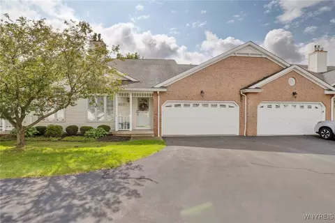 9513 Village Mill Ln, Clarence Center, NY 14032