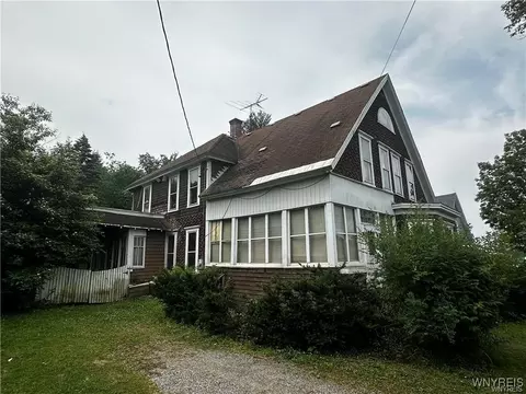 2385 Main St, Collins, NY 14034