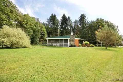1561 War-moose Dr, Freedom, NY 14065 photo 24