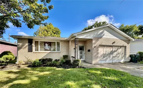 278 Evane Dr, Depew, NY 14043