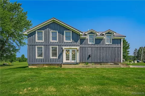 1751 Youngstown Lockport Rd, Porter, NY 14174