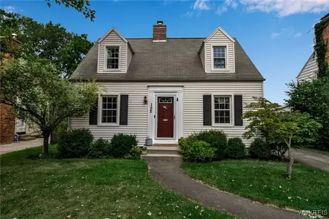 152 Willow Breeze Rd, Buffalo, NY 14223