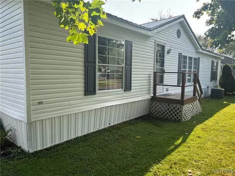 41 Southview Dr, Arcade, NY 14009 photo 2