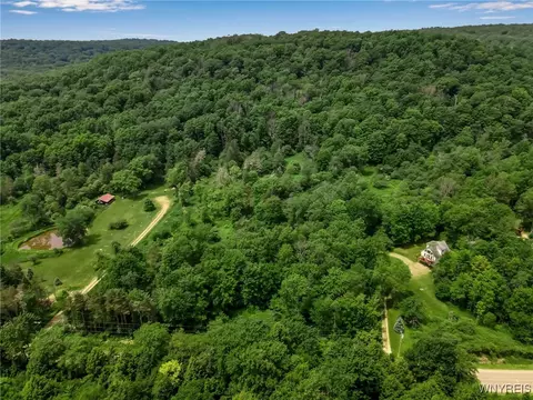 6769 Toad Hollow Rd, Mansfield, NY 14755