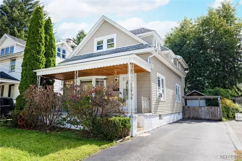 40 N Lyon St, Batavia, NY 14020