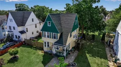 26 Lawrence Pl, Buffalo, NY 14213