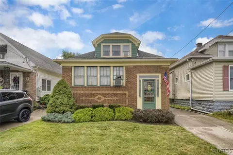 41 Vincent Ave, Lackawanna, NY 14218