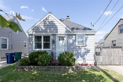 39 Hinman Ave, Buffalo, NY 14216