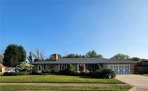 55 Norfred Dr, Lackawanna, NY 14218