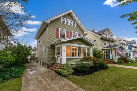 157 Argonne Dr, Kenmore, NY 14217