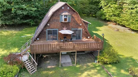 5595 Hog Brook Rd, Allentown, NY 14707