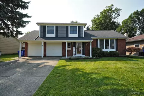 359 Forest Dr, West Seneca, NY 14224