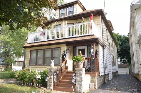 19 Alamo Pl, Buffalo, NY 14220