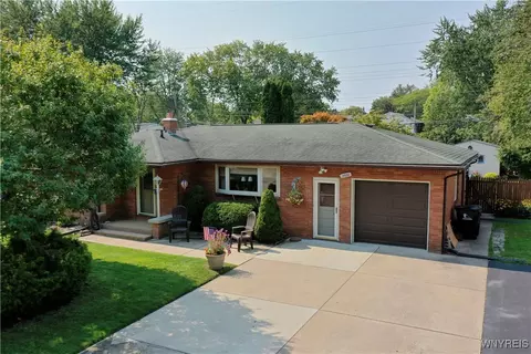 2688 Parker Blvd, Tonawanda, NY 14150