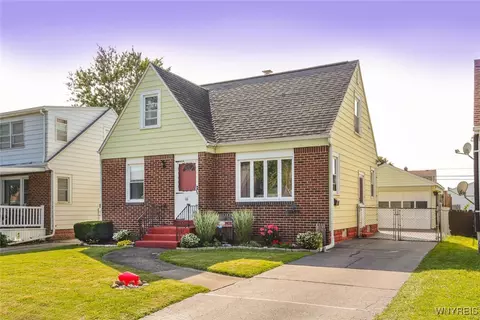 88 Midland Dr, Cheektowaga, NY 14225