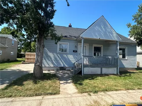325 Ohio St, Lockport, NY 14094