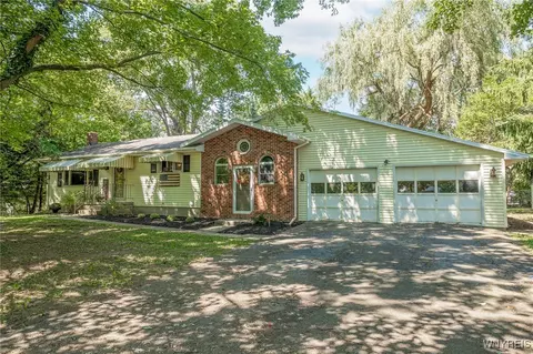 5045 Sunset Terrace Ter, Batavia, NY 14020