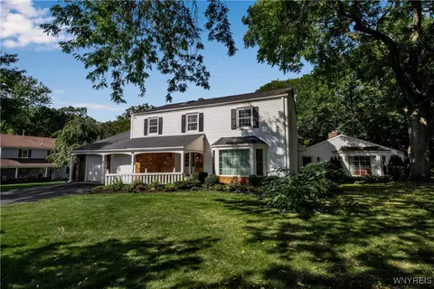 337 Riverview Dr, Porter, NY 14174