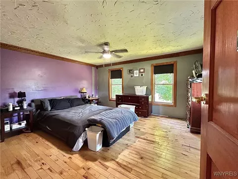 11270 Weaver Rd, Delevan, NY 14042 photo 10