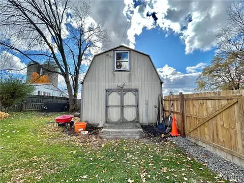 11270 Weaver Rd, Delevan, NY 14042 photo 31