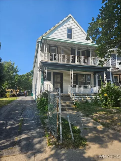 634 E Ferry St, Buffalo, NY 14211