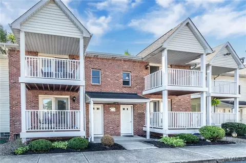 4615 Chestnut Ridge Rd #G, Amherst, NY 14228