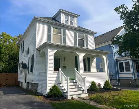 112 Grant St, Lockport, NY 14094