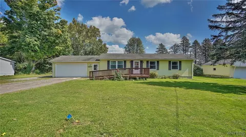 12202 Church St, Yorkshire, NY 14173