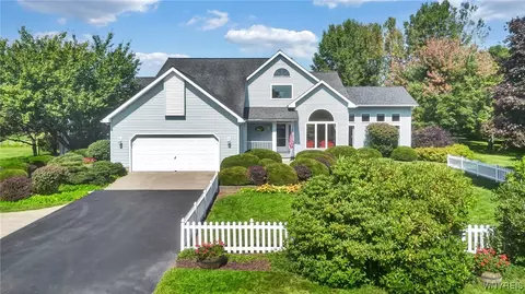 855 Gabbey Rd, Pembroke, NY 14036