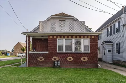 134 Sawyer Ave, Depew, NY 14043