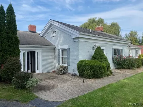 1509 Youngstown Wilson Rd, Porter, NY 14174