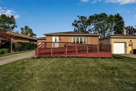 137 Banko Dr, Depew, NY 14043