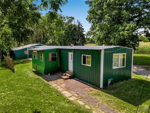 11038 Buckman Rd, Bethany, NY 14525