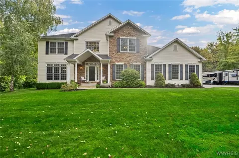 1350 Center St, Aurora, NY 14052