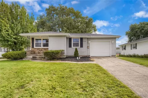 3438 Emerling Dr, Buffalo, NY 14219