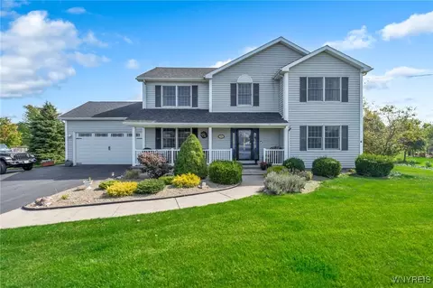 986 Center St, Aurora, NY 14052