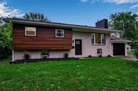 4373 Abbott Pkwy, Buffalo, NY 14219