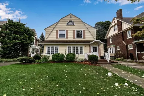629 Orchard Pkwy, Niagara Falls, NY 14301