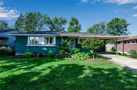 64 Woodgate Rd, Tonawanda, NY 14150
