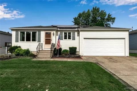 36 S Seine Dr, Cheektowaga, NY 14227