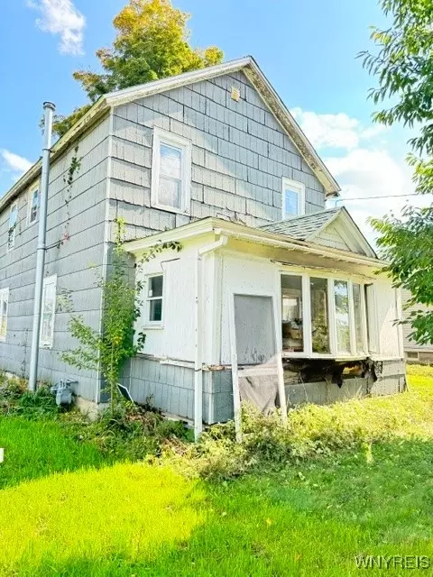 59 N Main St, Franklinville, NY 14737