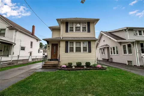 100 Walter Ave, Tonawanda, NY 14150