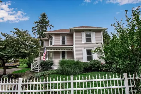 1705 Quaker Rd, Somerset, NY 14012
