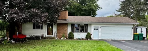 5468 Niagara Street Ext, Lockport, NY 14094